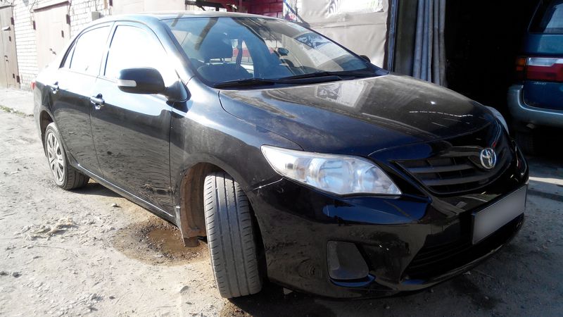 Ремонт двери Toyota Corolla