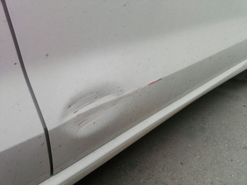 Ремонт двери Volkswagen Polo